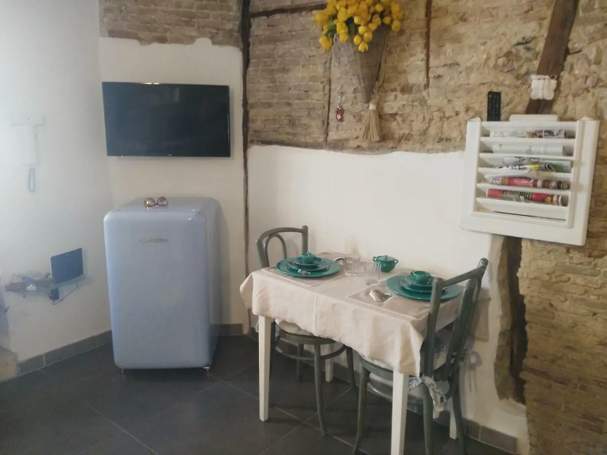 Cozy Loft In The Heart Of Cagliari Villa Italy